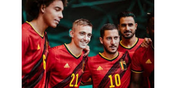 Belgia tapte 0-1 og fikk en svart start